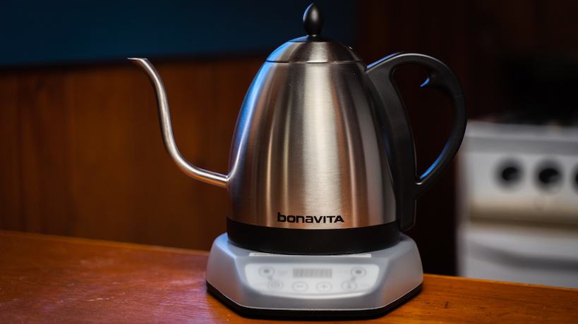 bonavita-kettle-on-table