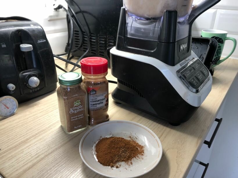 坚果粉片传播白小盘