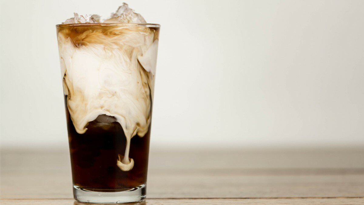 巧克力Almondmilk摇盘最佳食谱