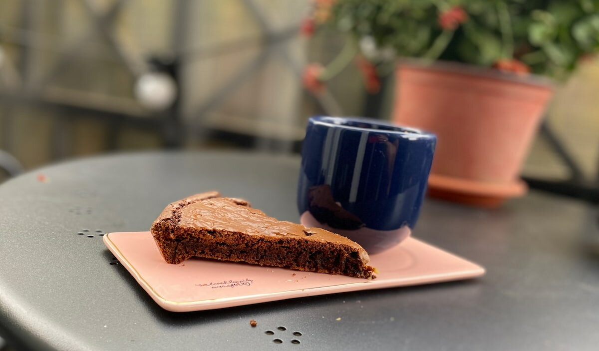 自制咖啡布朗尼食谱:超易用和美味