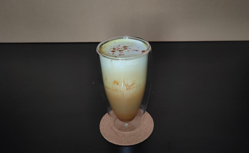 高杯准备maca咖啡